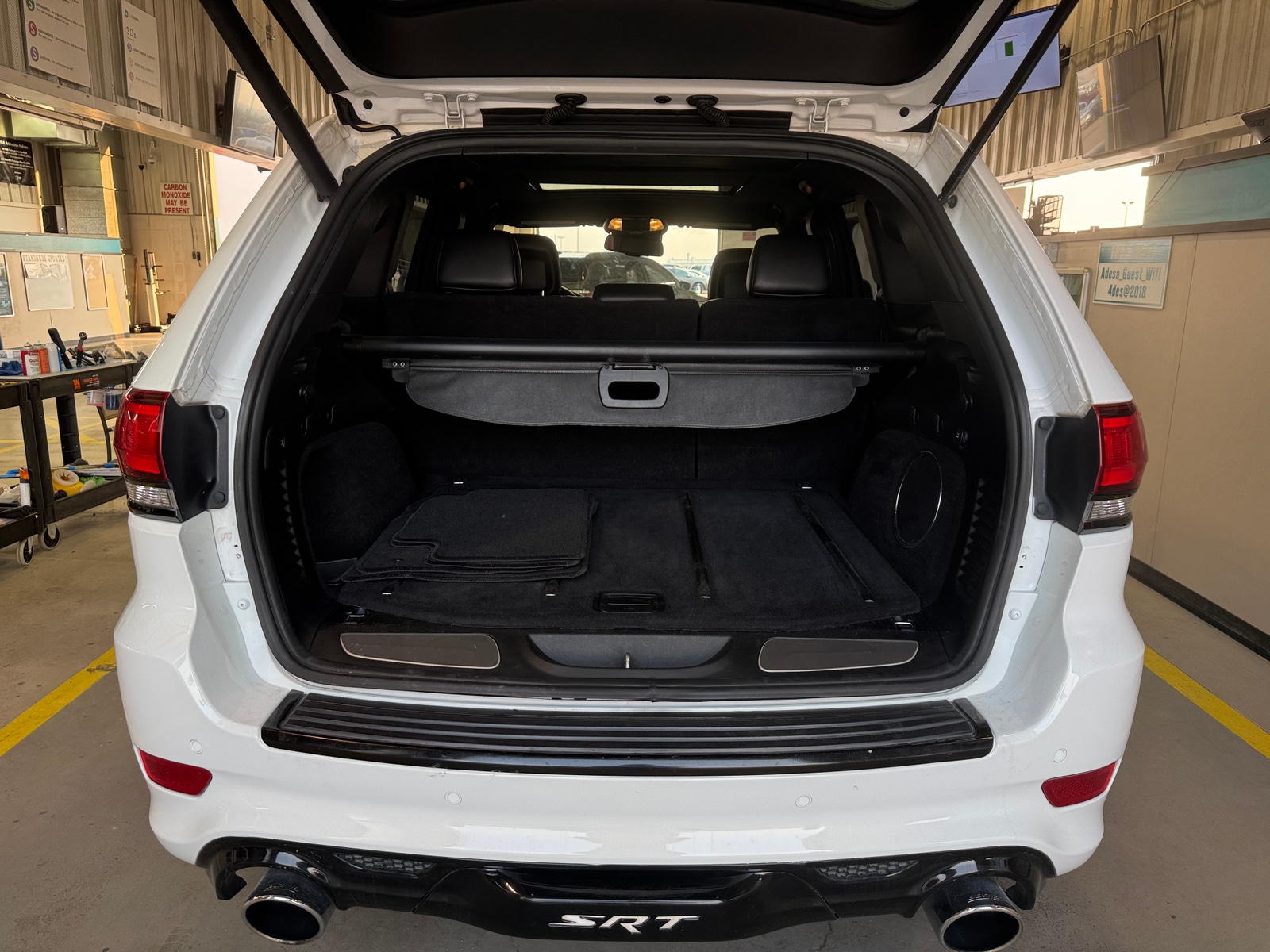 Thumbnail: 2014 Jeep Grand Cherokee - 6
