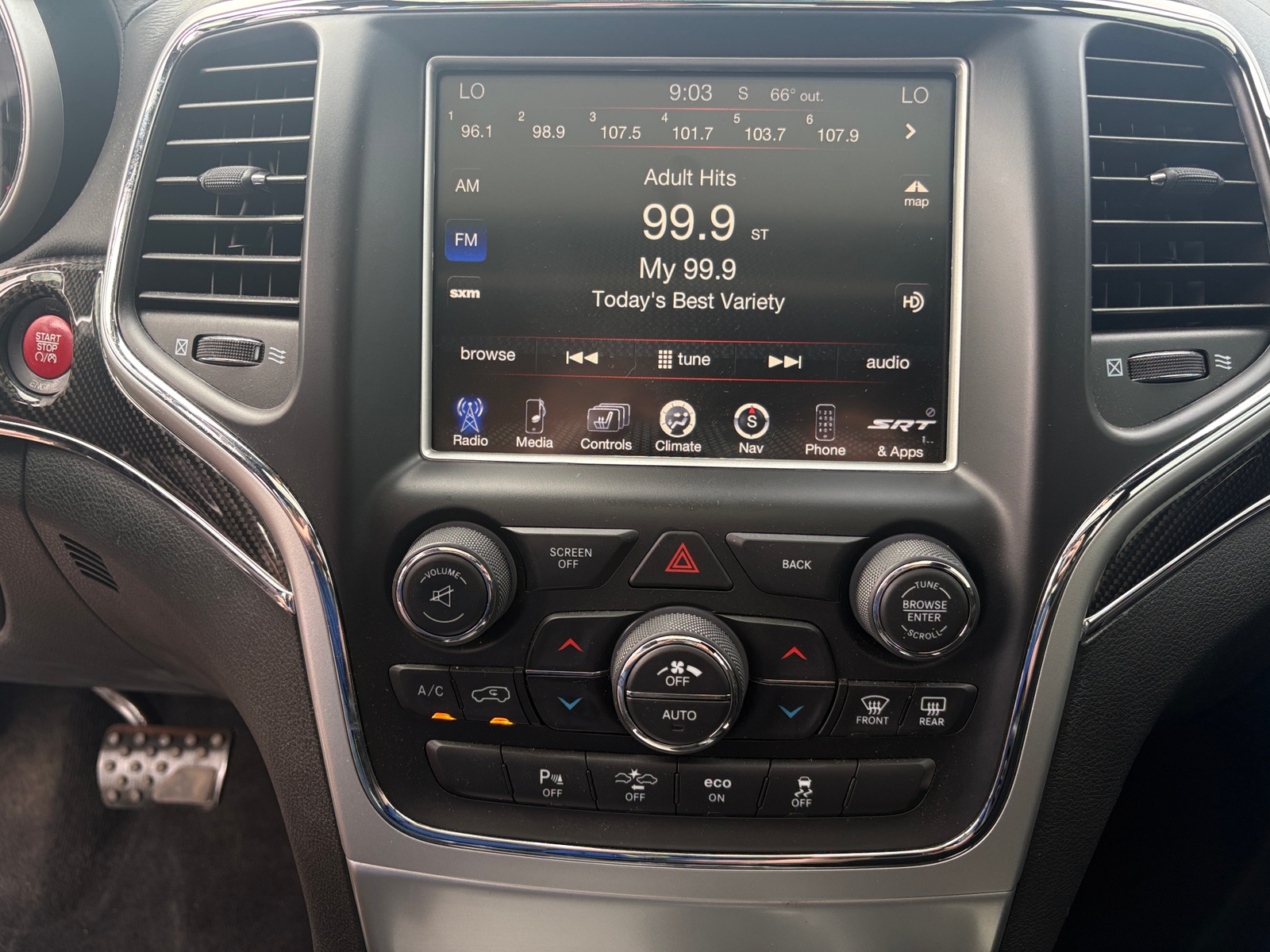 Thumbnail: 2014 Jeep Grand Cherokee - 3