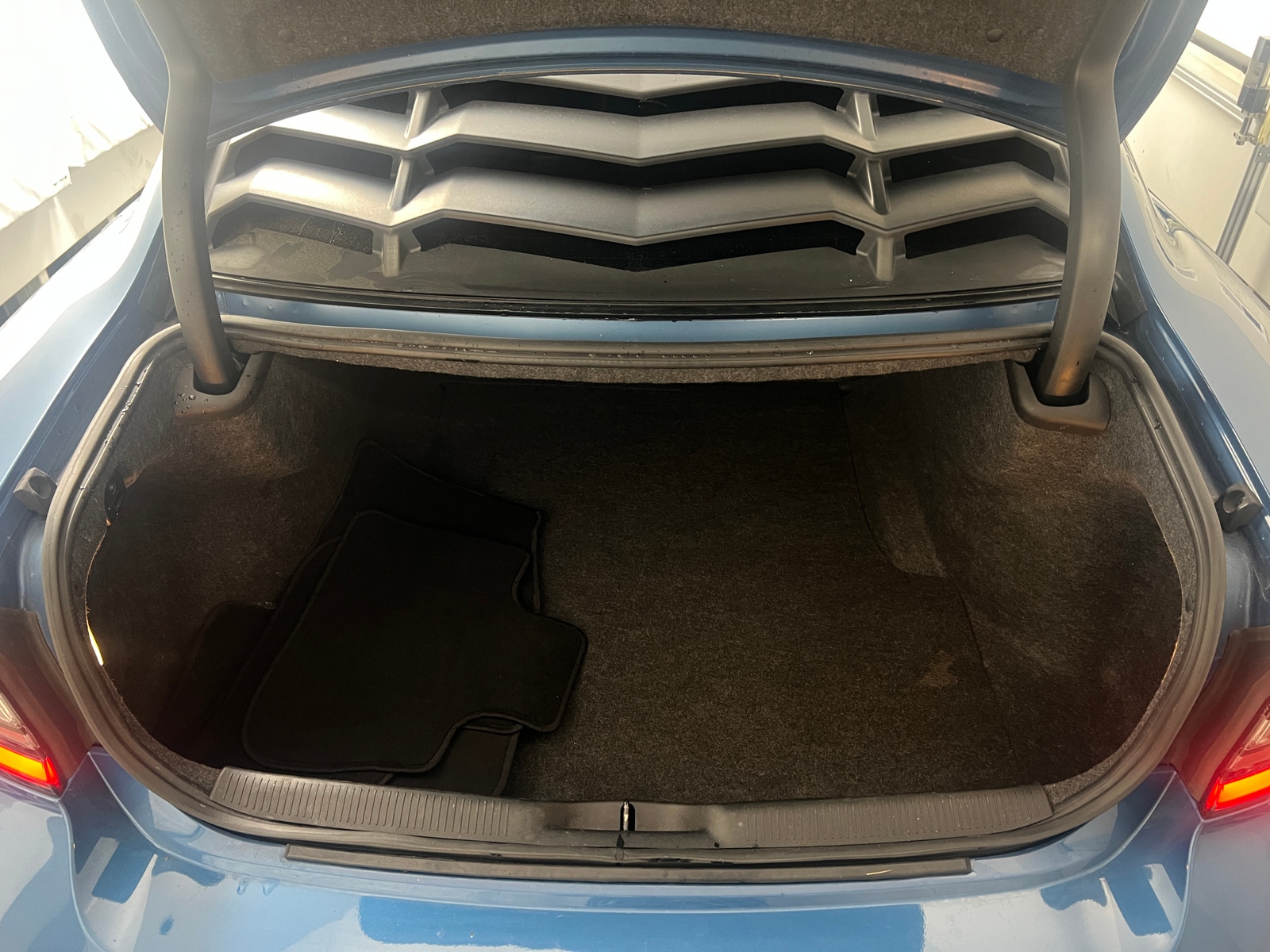 Thumbnail: 2022 Dodge Charger - 7