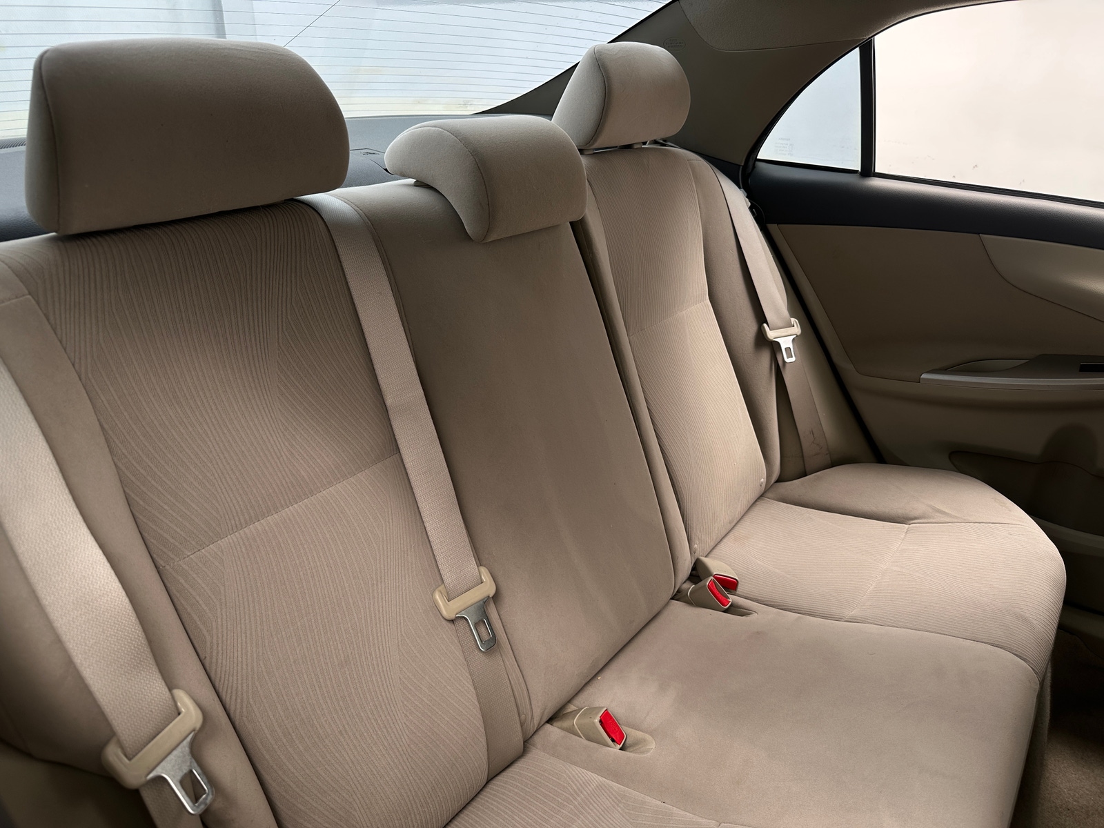 Thumbnail: 2011 Toyota Corolla - 6