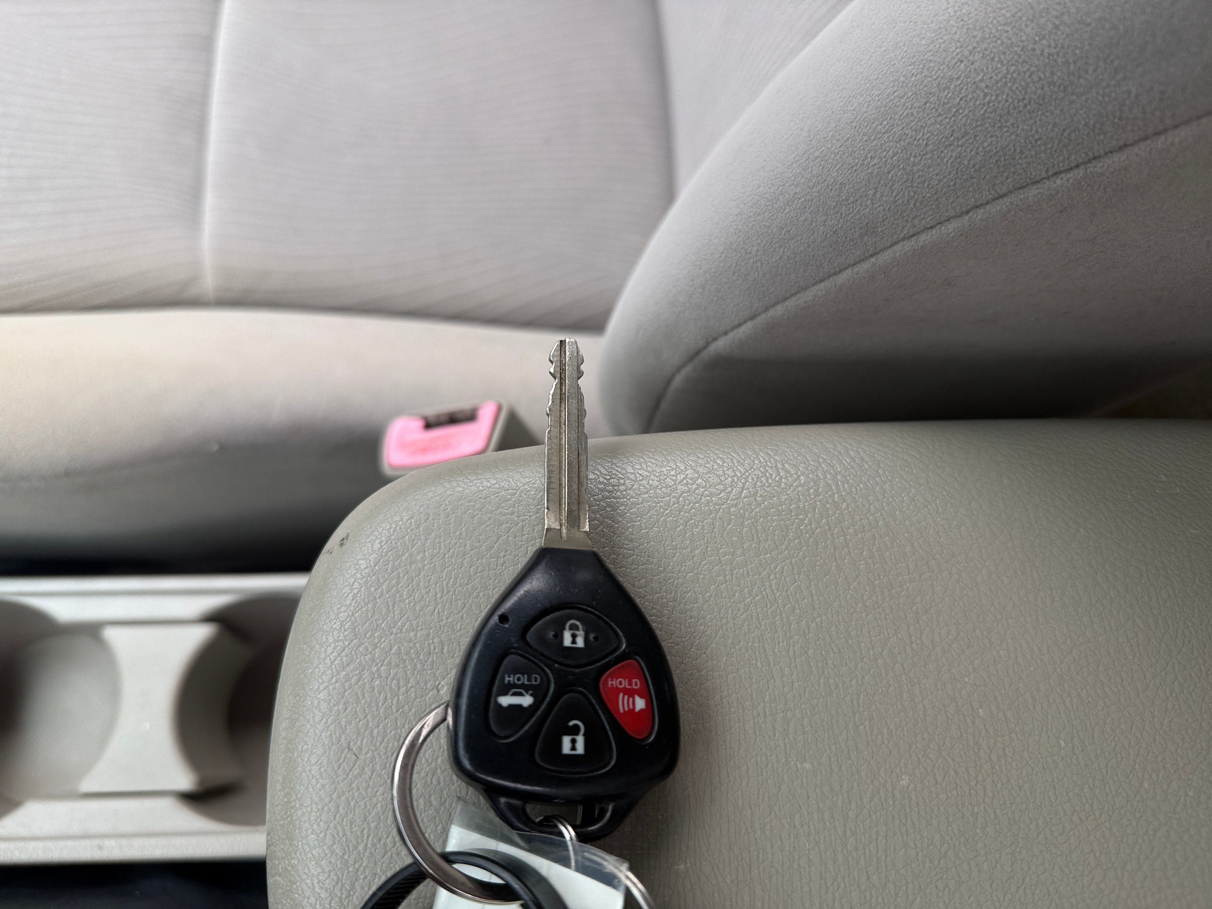 Used 2011 Toyota Corolla LE with VIN JTDBU4EE7BJ105222 for sale in Pewaukee, WI