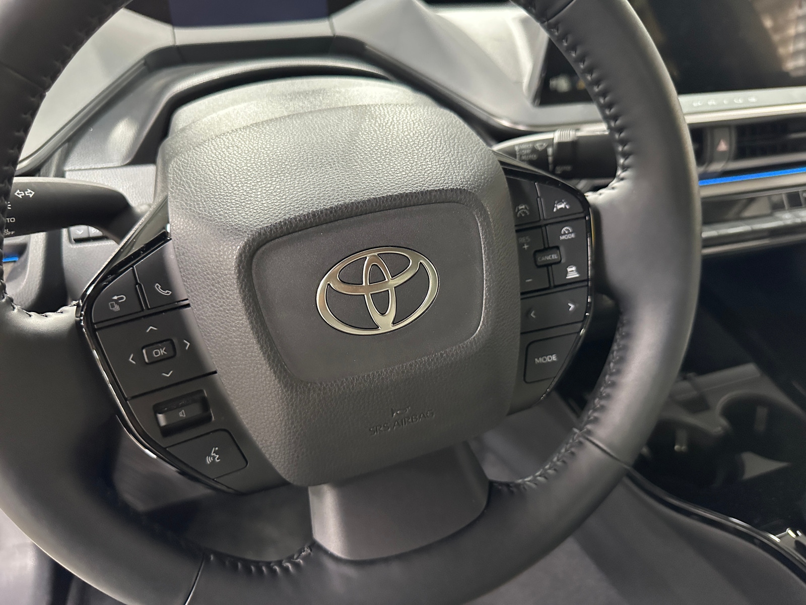 Thumbnail: 2023 Toyota Prius - 4