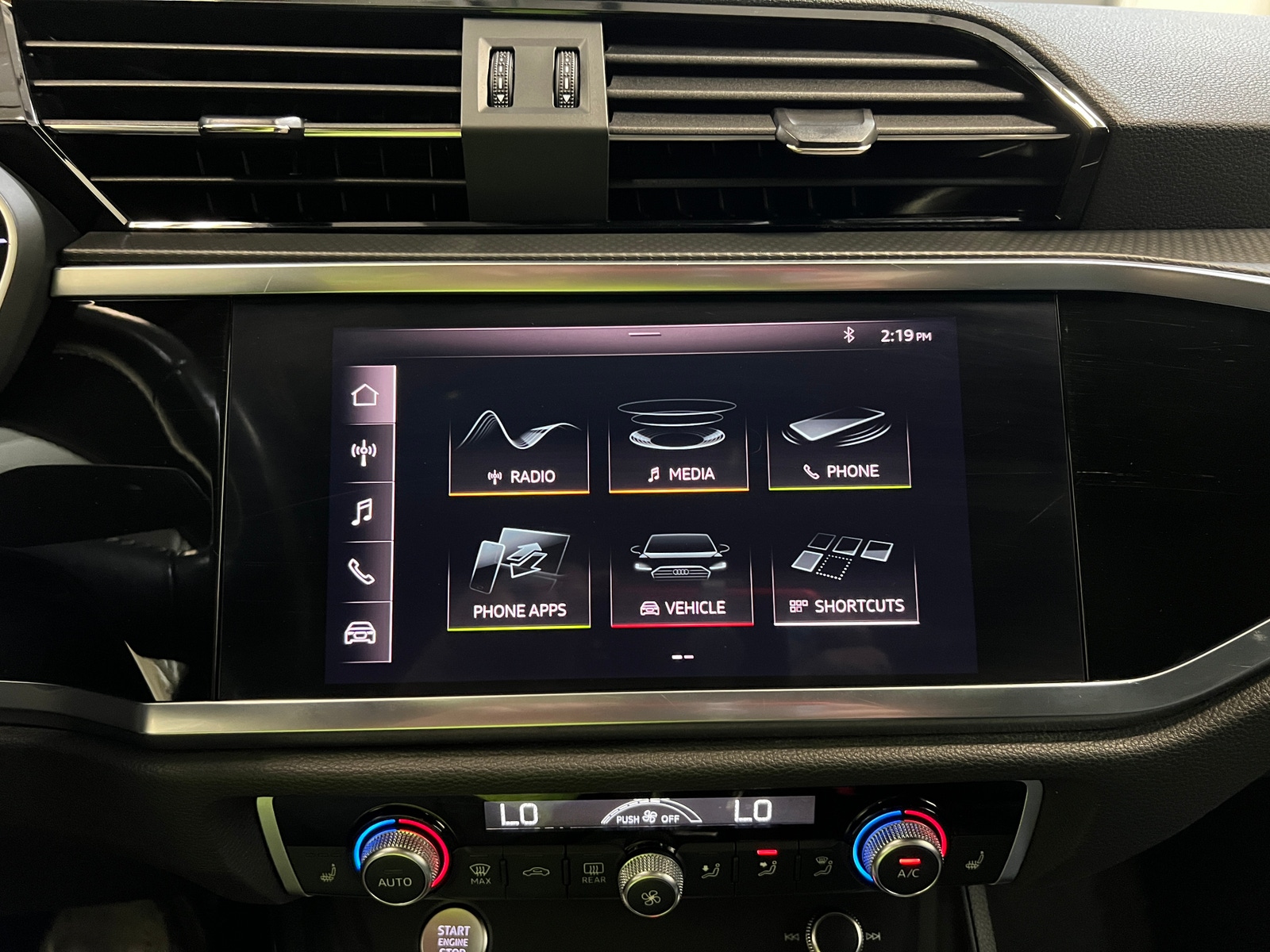 Thumbnail: 2020 Audi Q3 - 3