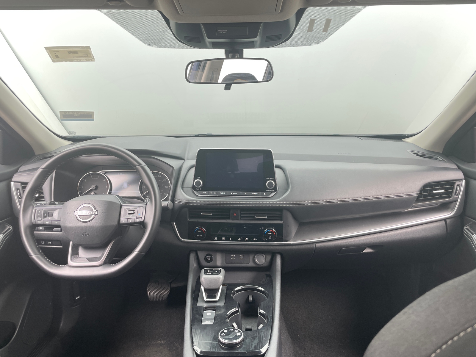 Thumbnail: 2025 Nissan Rogue - 3