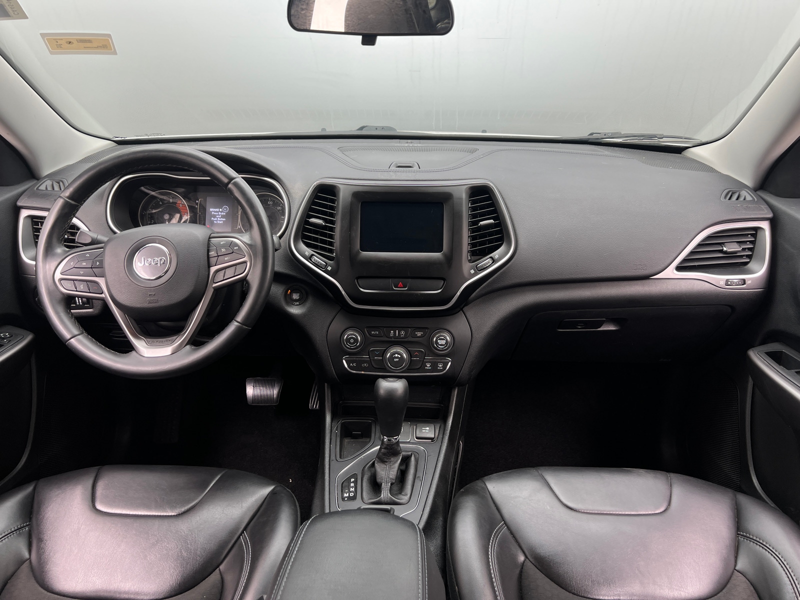Thumbnail: 2019 Jeep Cherokee - 3