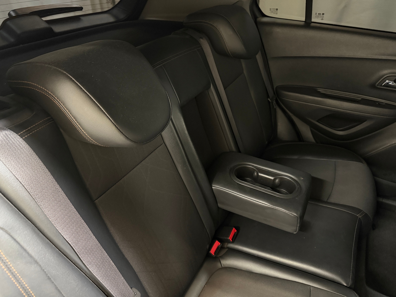 Thumbnail: 2017 Chevrolet Trax - 5