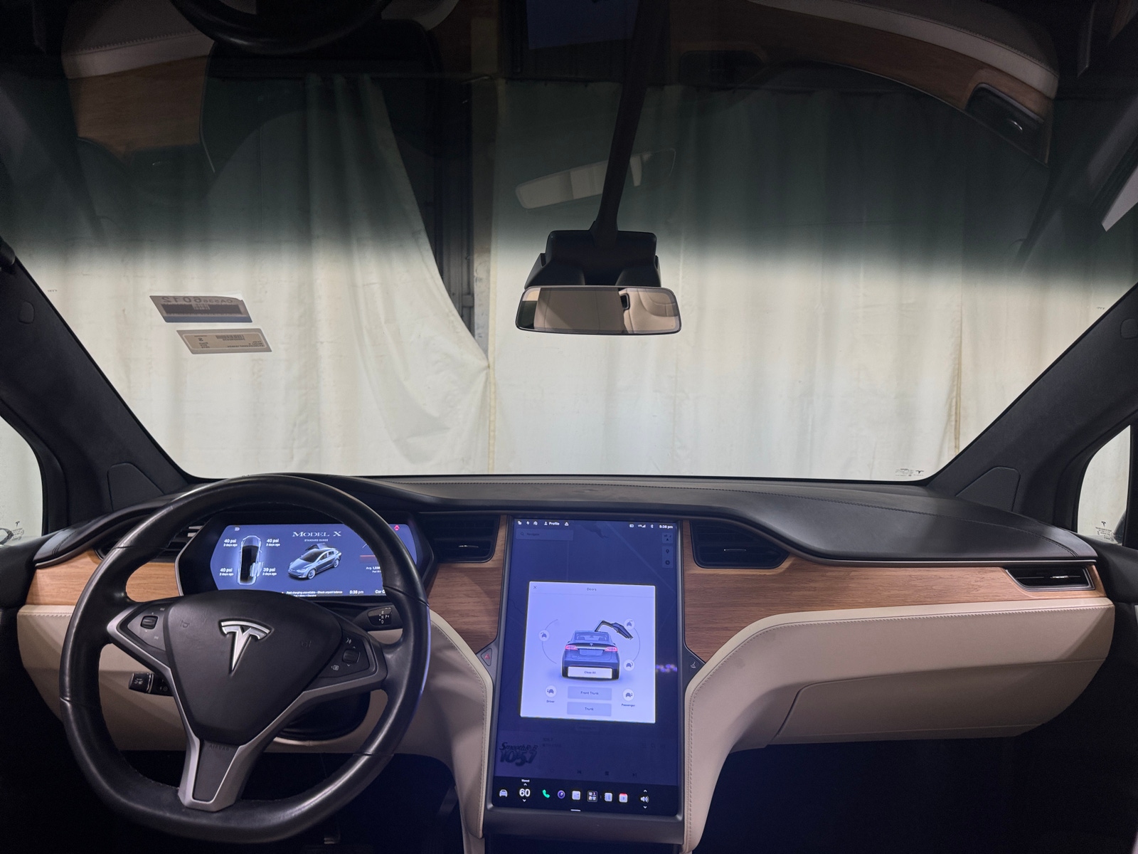 Thumbnail: 2019 Tesla Model X - 2