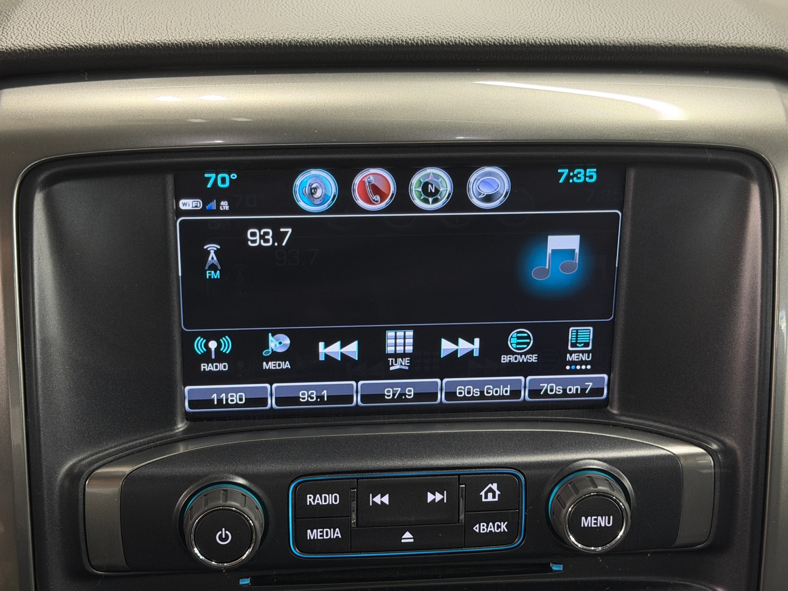 Thumbnail: 2019 Chevrolet Silverado 2500 - 4