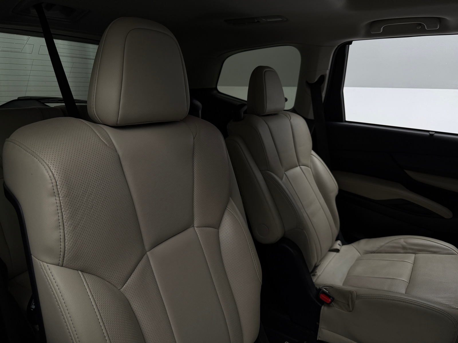 Thumbnail: 2022 Subaru Ascent - 5