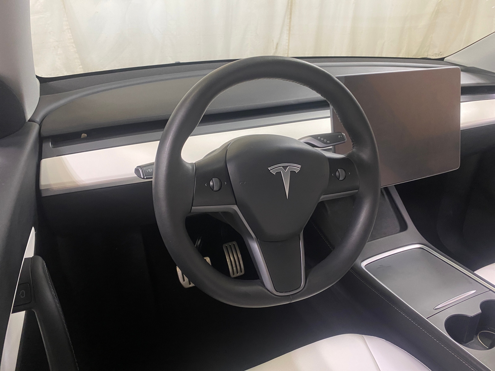 Thumbnail: 2022 Tesla Model Y - 4