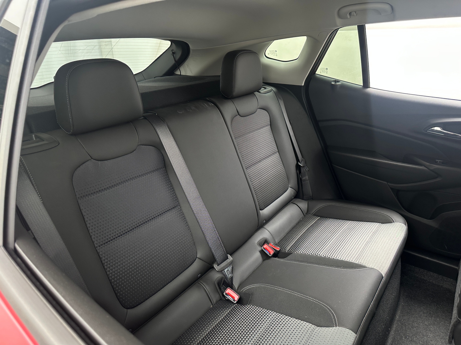 Thumbnail: 2025 Chevrolet Trax - 5