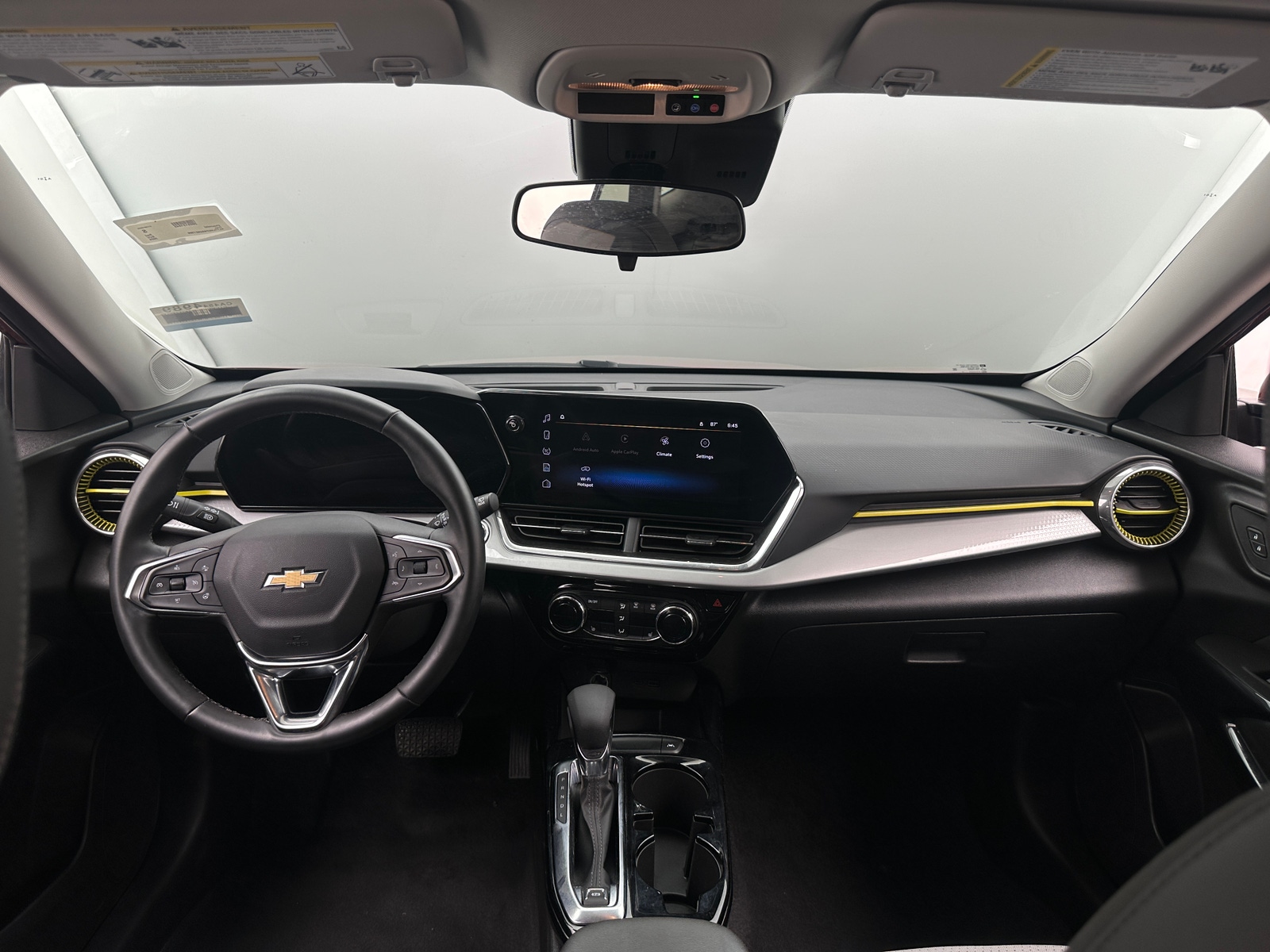 Thumbnail: 2025 Chevrolet Trax - 2