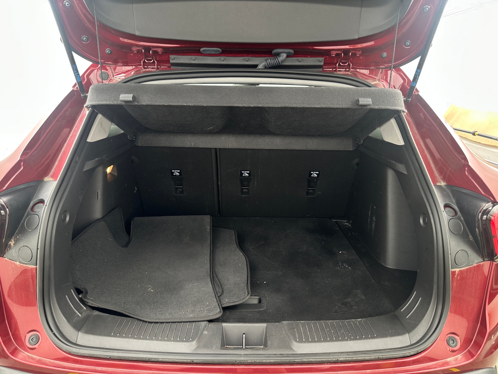 Thumbnail: 2025 Chevrolet Trax - 6