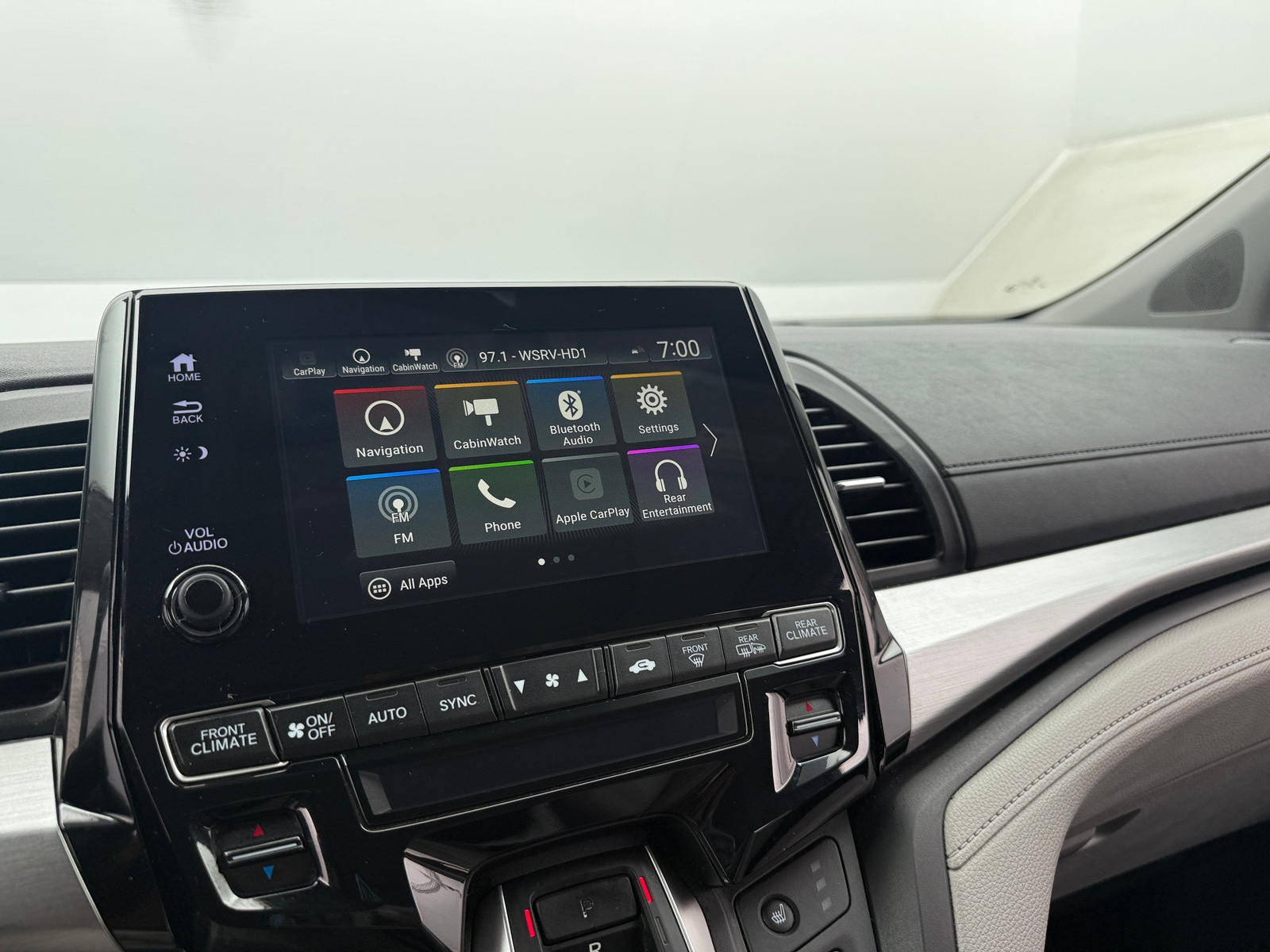 Thumbnail: 2018 Honda Odyssey - 3