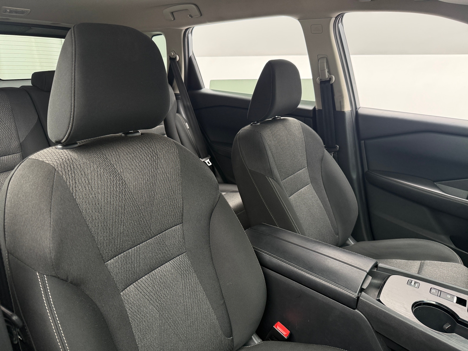 Thumbnail: 2025 Nissan Rogue - 2