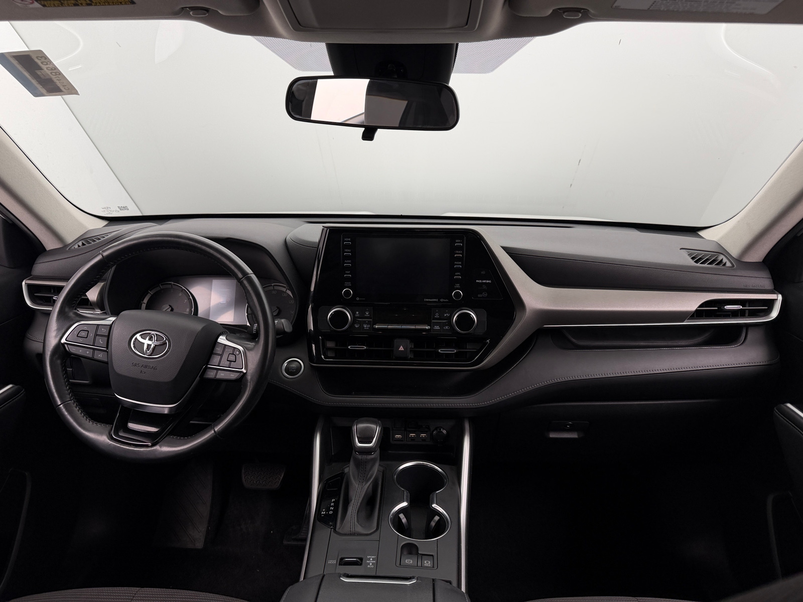 Thumbnail: 2020 Toyota Highlander - 3