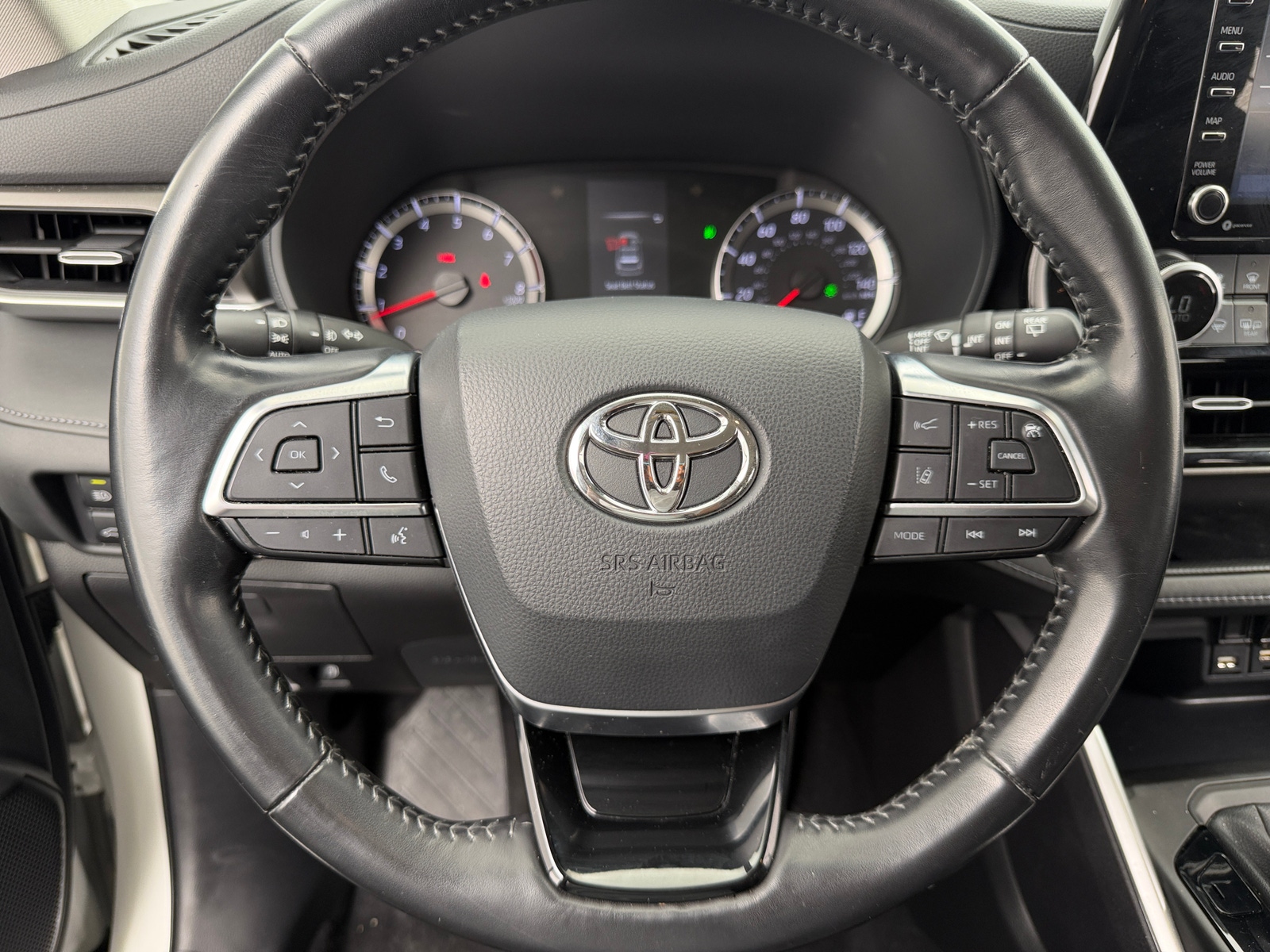 Thumbnail: 2020 Toyota Highlander - 5