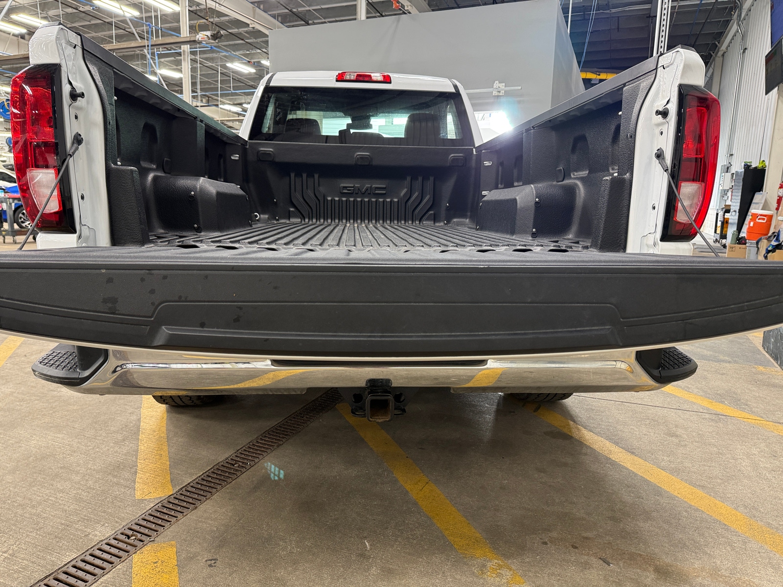 Thumbnail: 2025 GMC Sierra 1500 - 6