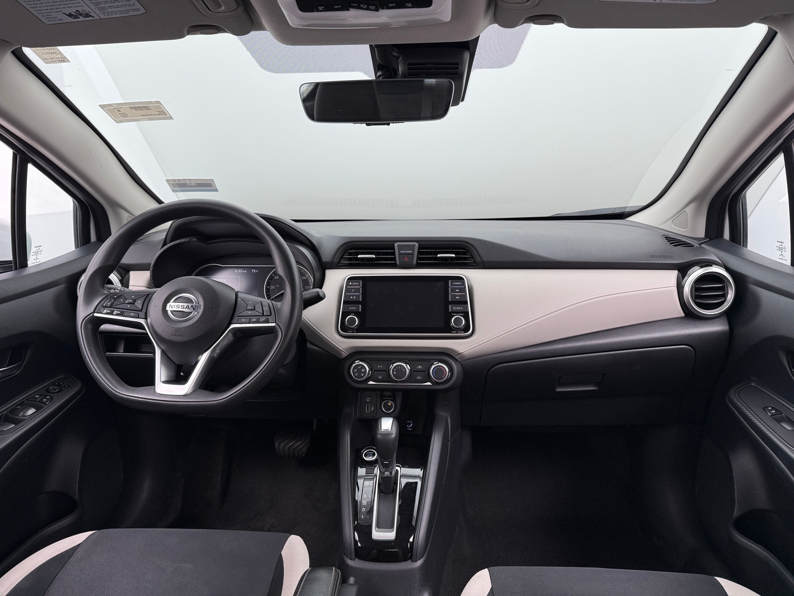 Thumbnail: 2021 Nissan Versa - 3