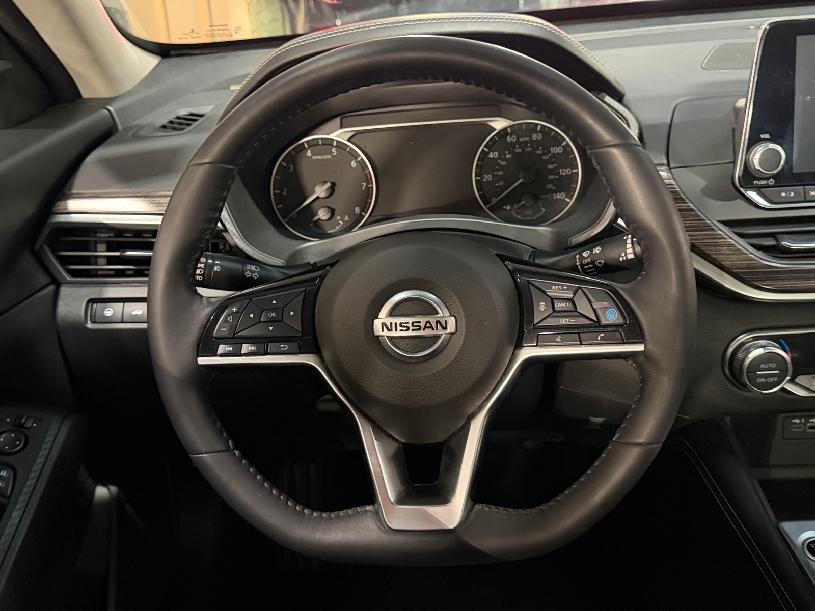 Thumbnail: 2019 Nissan Altima - 4