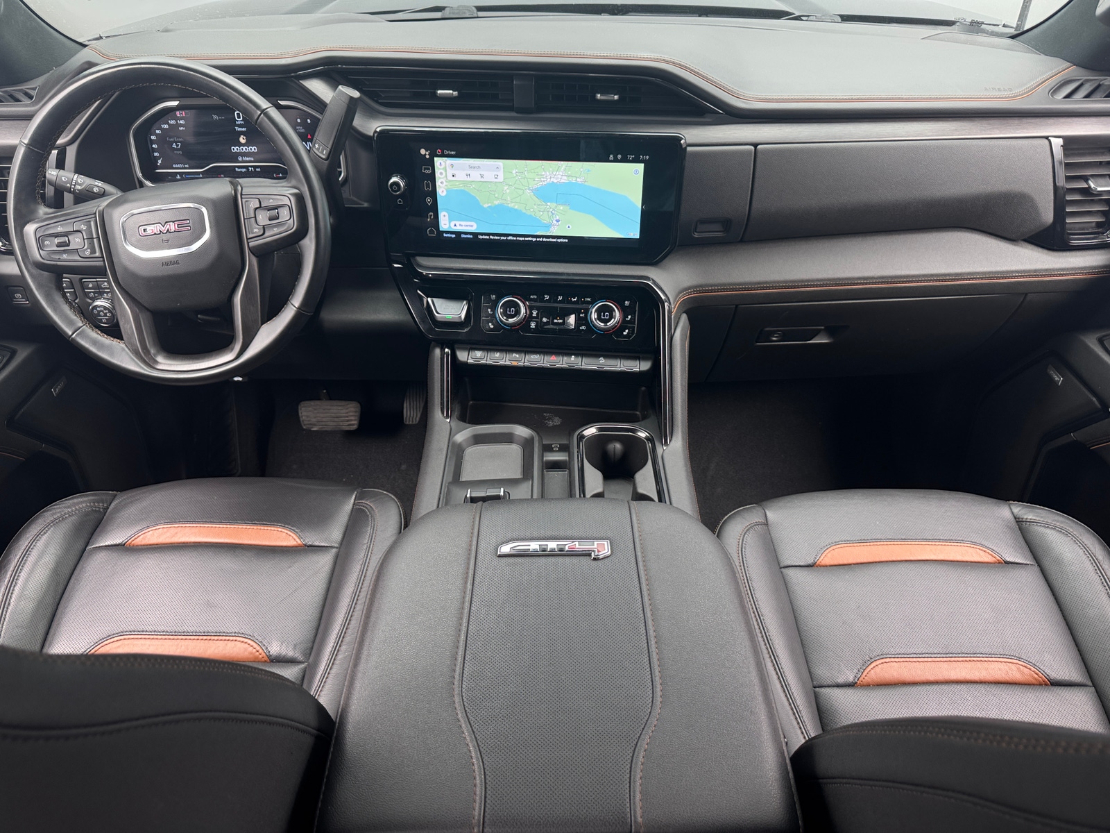 Thumbnail: 2024 GMC Sierra 2500 - 2
