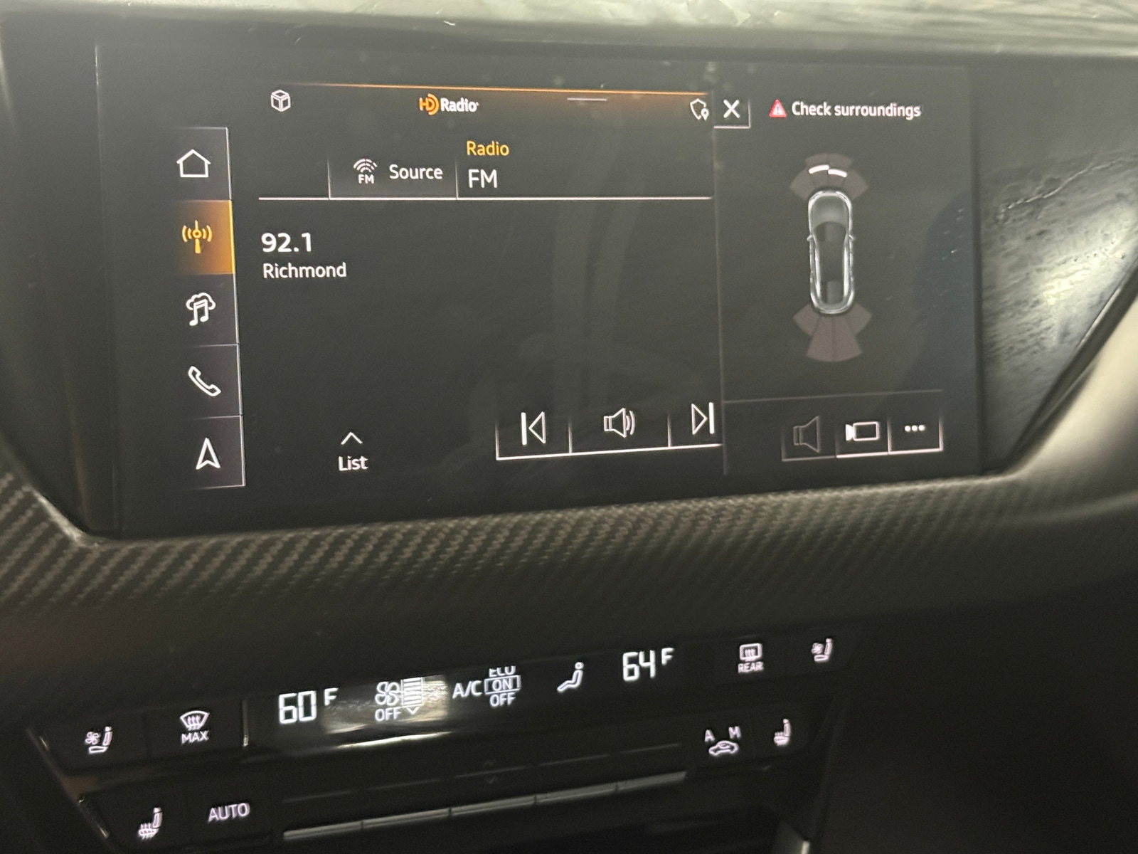 Thumbnail: 2024 Audi e-tron GT - 4