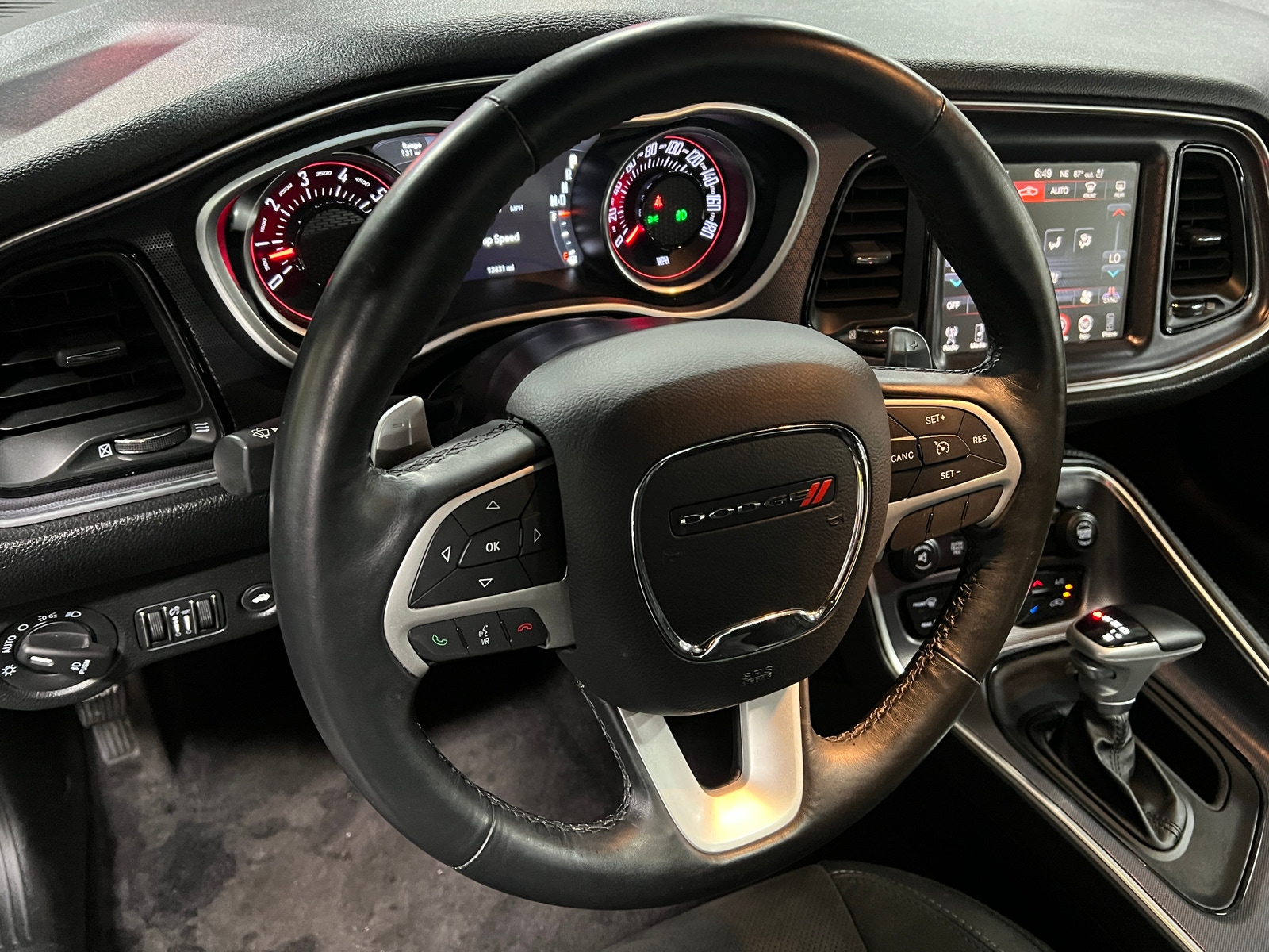 Thumbnail: 2016 Dodge Challenger - 3