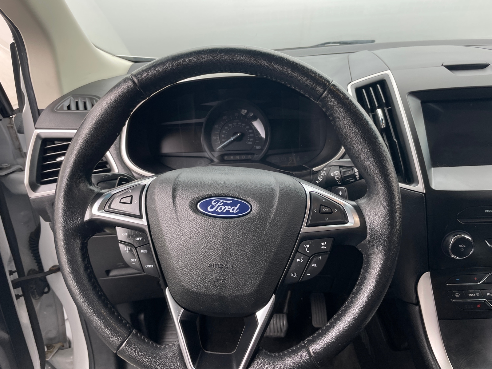 Thumbnail: 2018 Ford Edge - 4