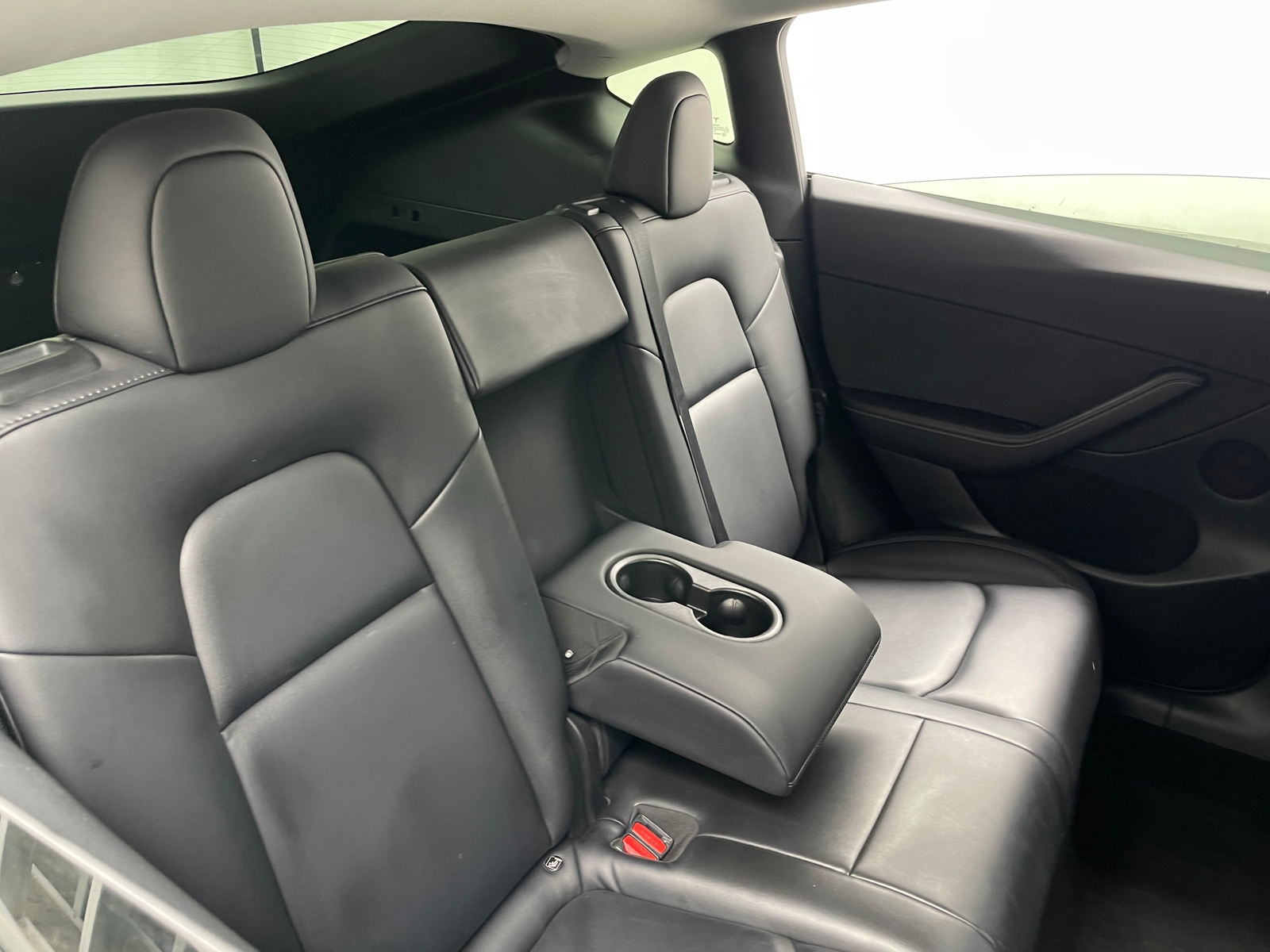 Thumbnail: 2022 Tesla Model Y - 5
