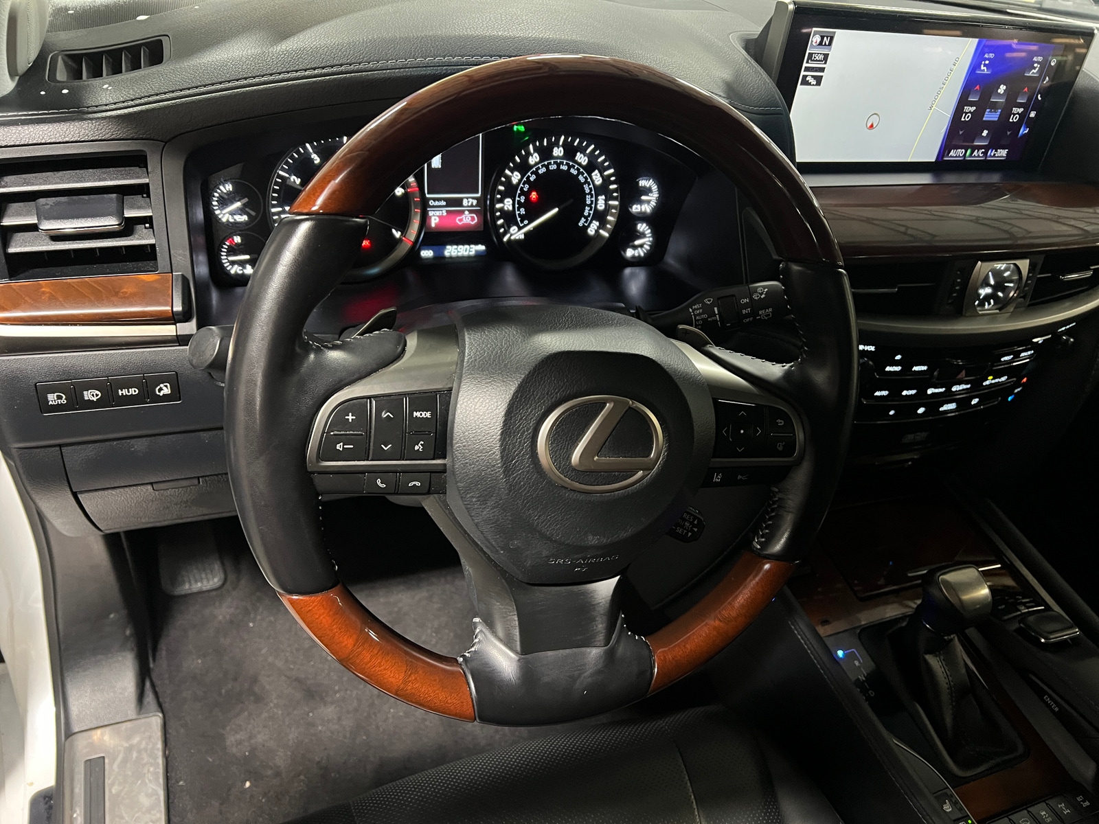 Thumbnail: 2021 Lexus LX - 4