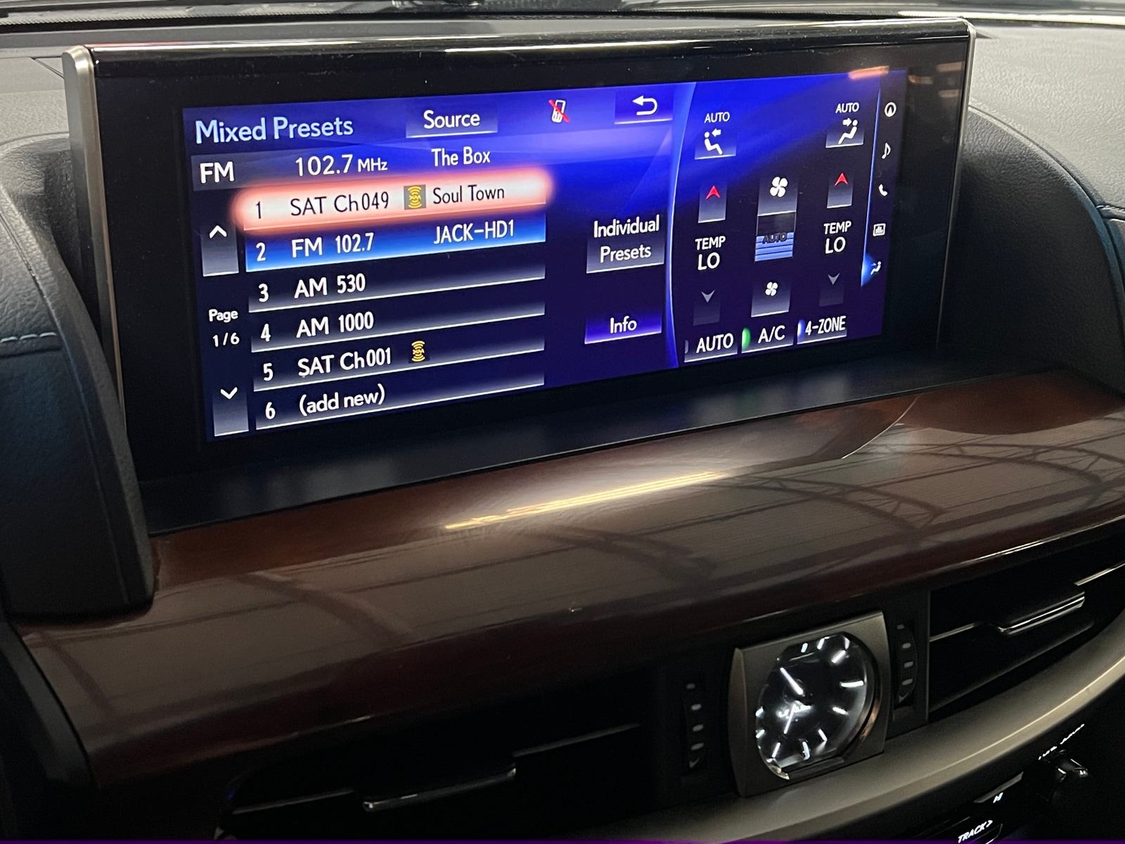 Thumbnail: 2021 Lexus LX - 3
