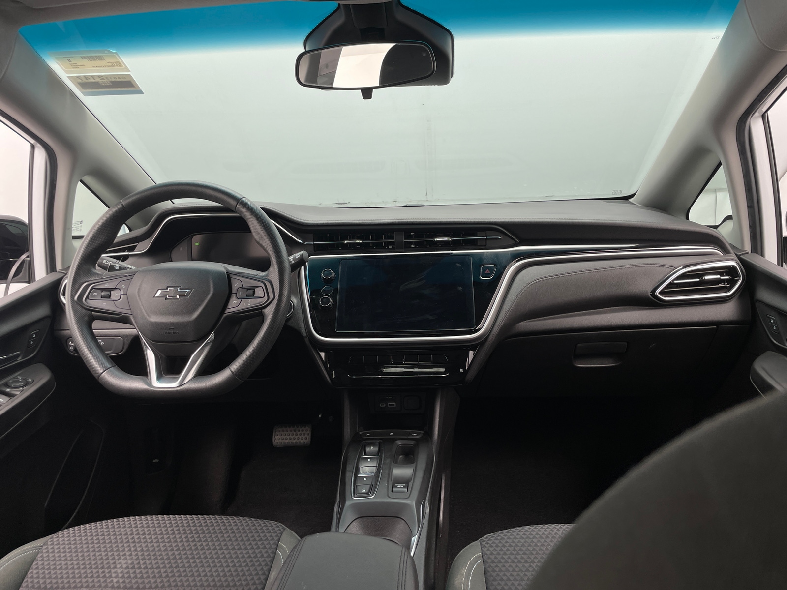 Thumbnail: 2023 Chevrolet Bolt EV - 3