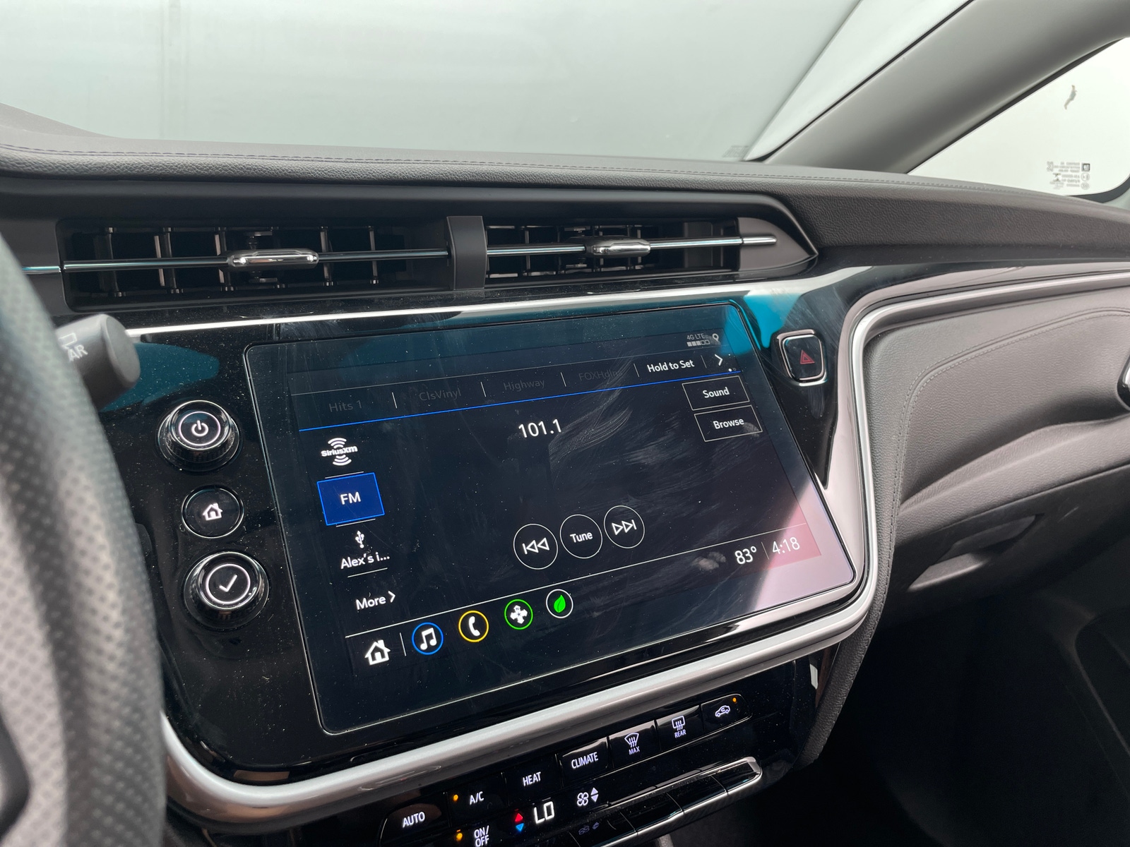 Thumbnail: 2023 Chevrolet Bolt EV - 4