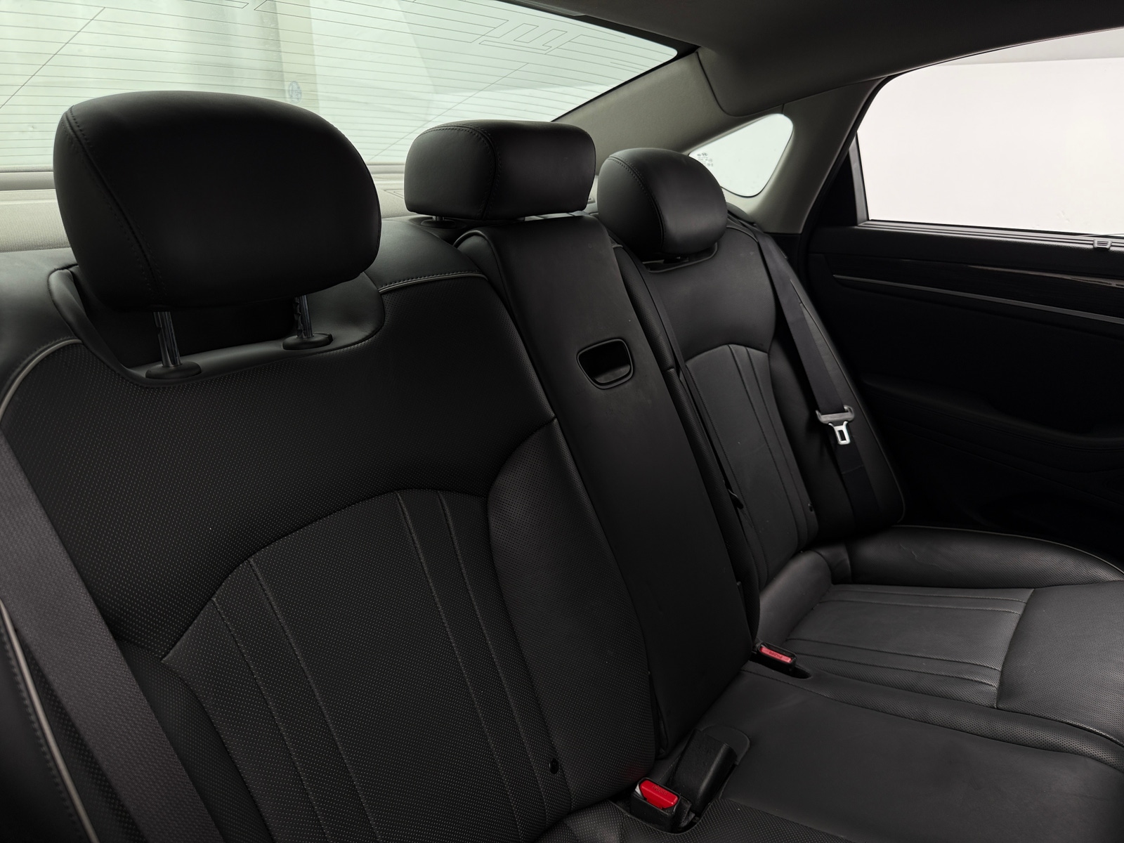 Thumbnail: 2015 Hyundai Genesis - 5