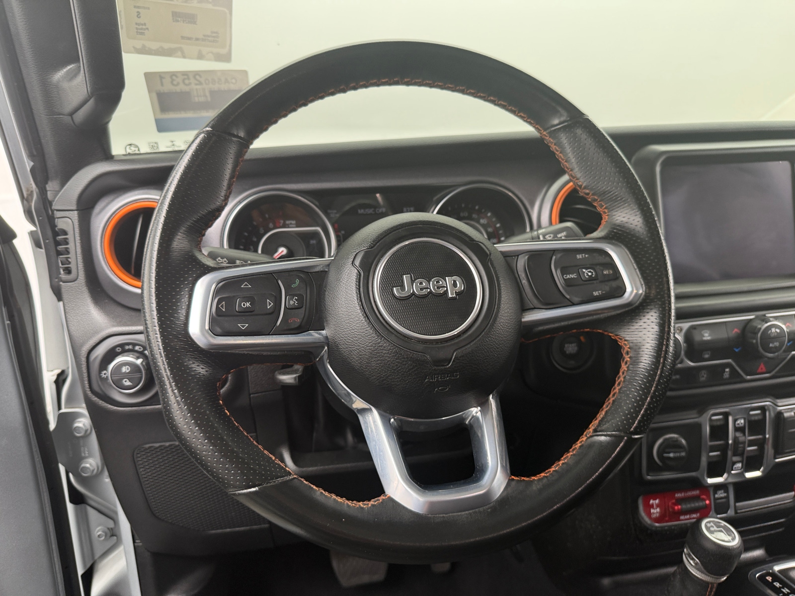 Thumbnail: 2022 Jeep Gladiator - 5