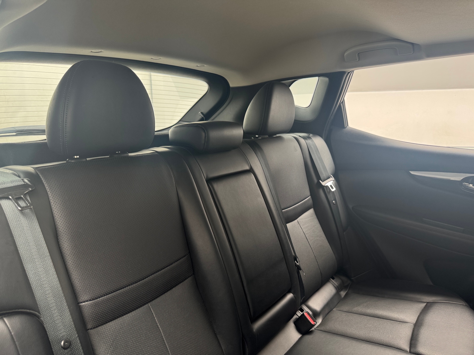 Thumbnail: 2022 Nissan Rogue Sport - 5