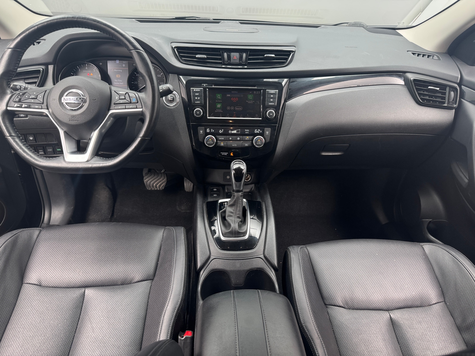 Thumbnail: 2022 Nissan Rogue Sport - 2