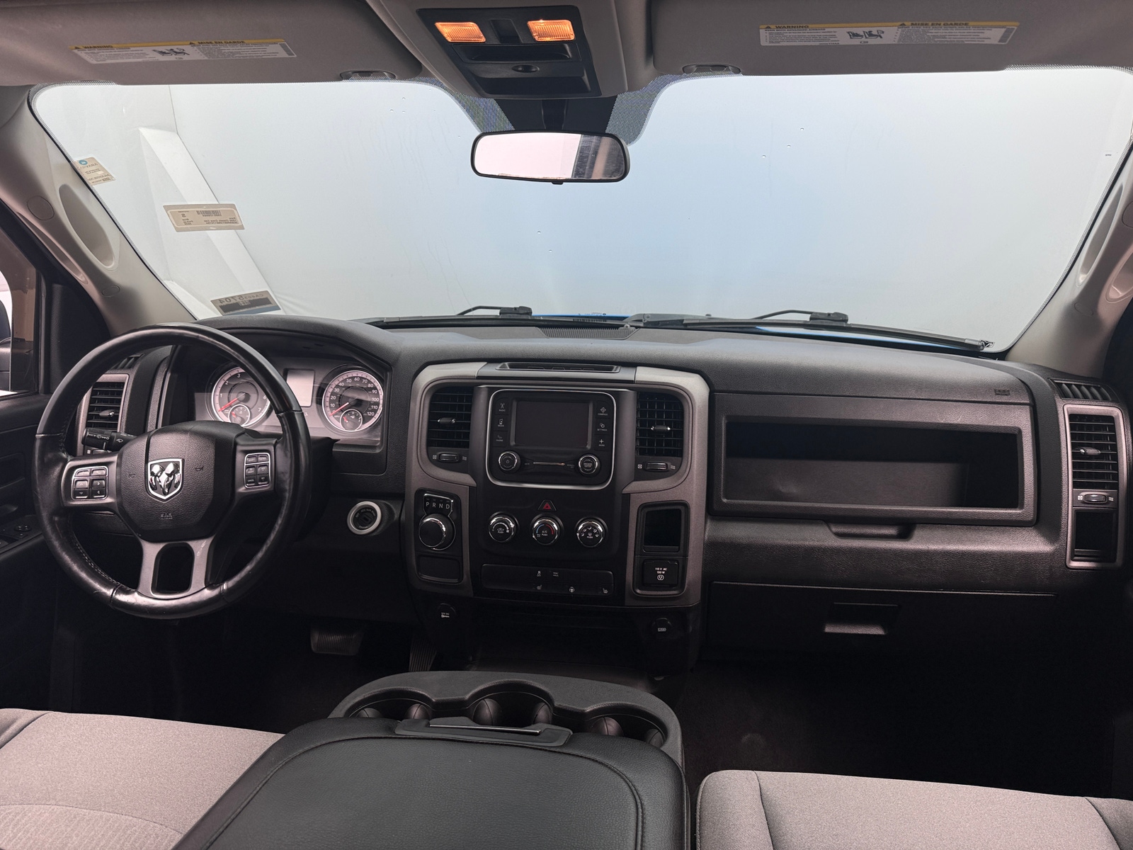 Thumbnail: 2022 RAM 1500 Classic - 3