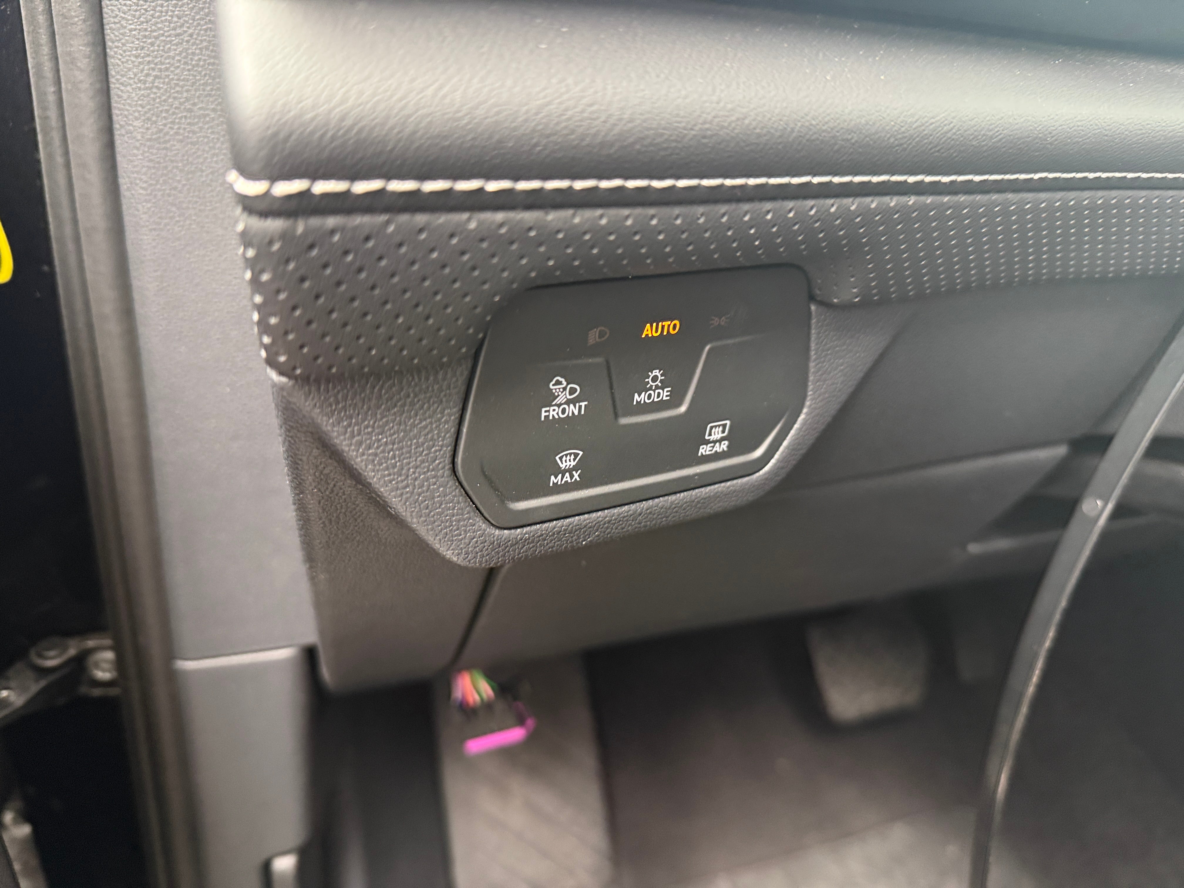 1V2HC2CA5TC201761