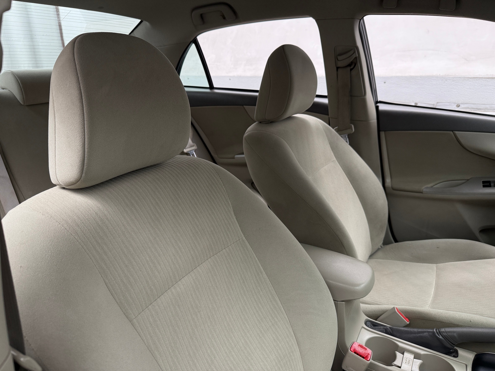 Thumbnail: 2010 Toyota Corolla - 2