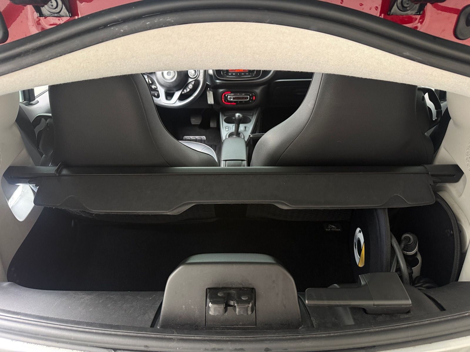 Thumbnail: 2018 smart fortwo - 5