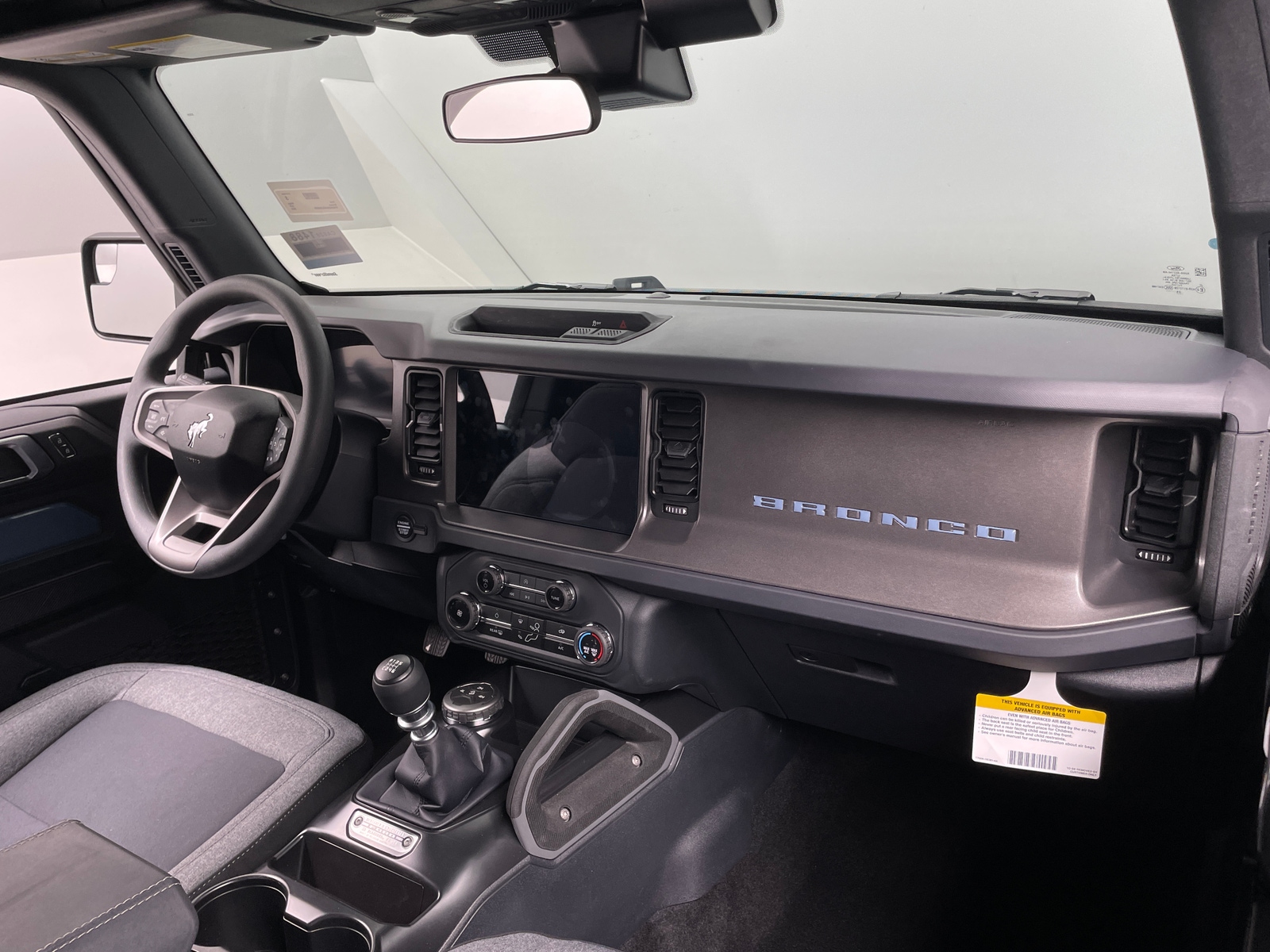Thumbnail: 2025 Ford Bronco - 3
