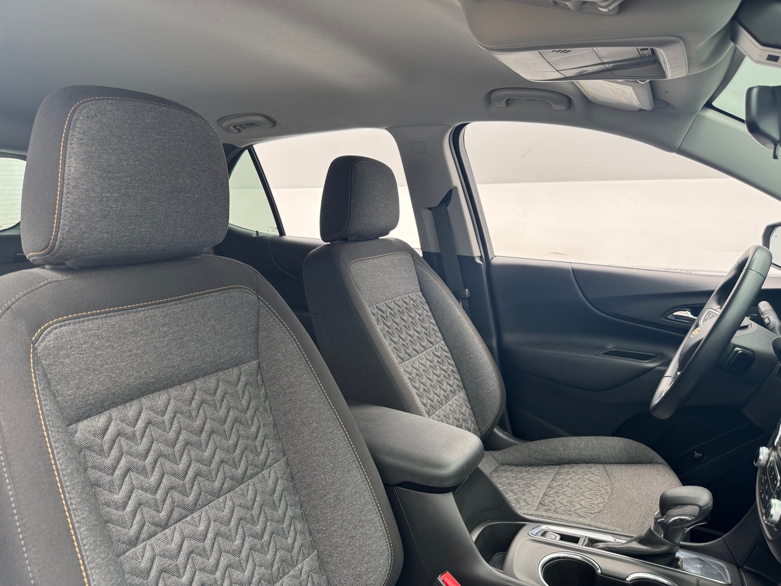 Thumbnail: 2023 Chevrolet Equinox - 2