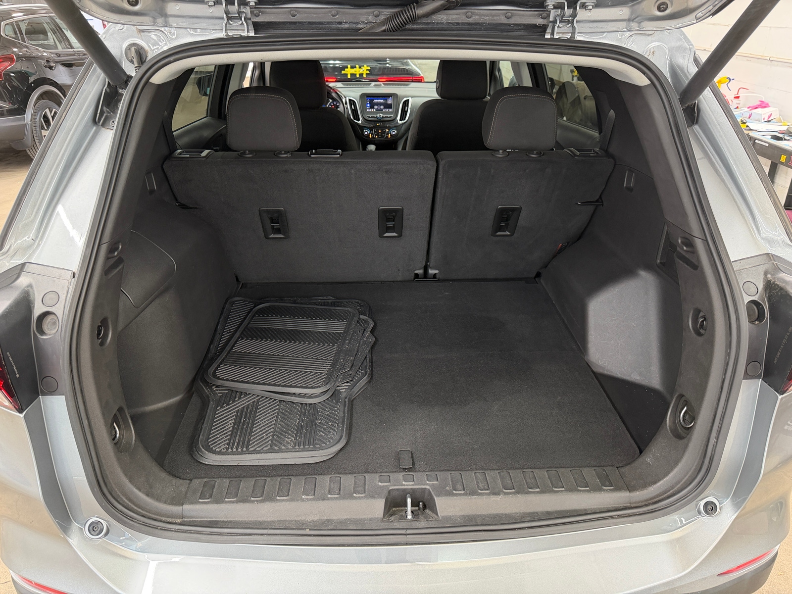 Thumbnail: 2023 Chevrolet Equinox - 7