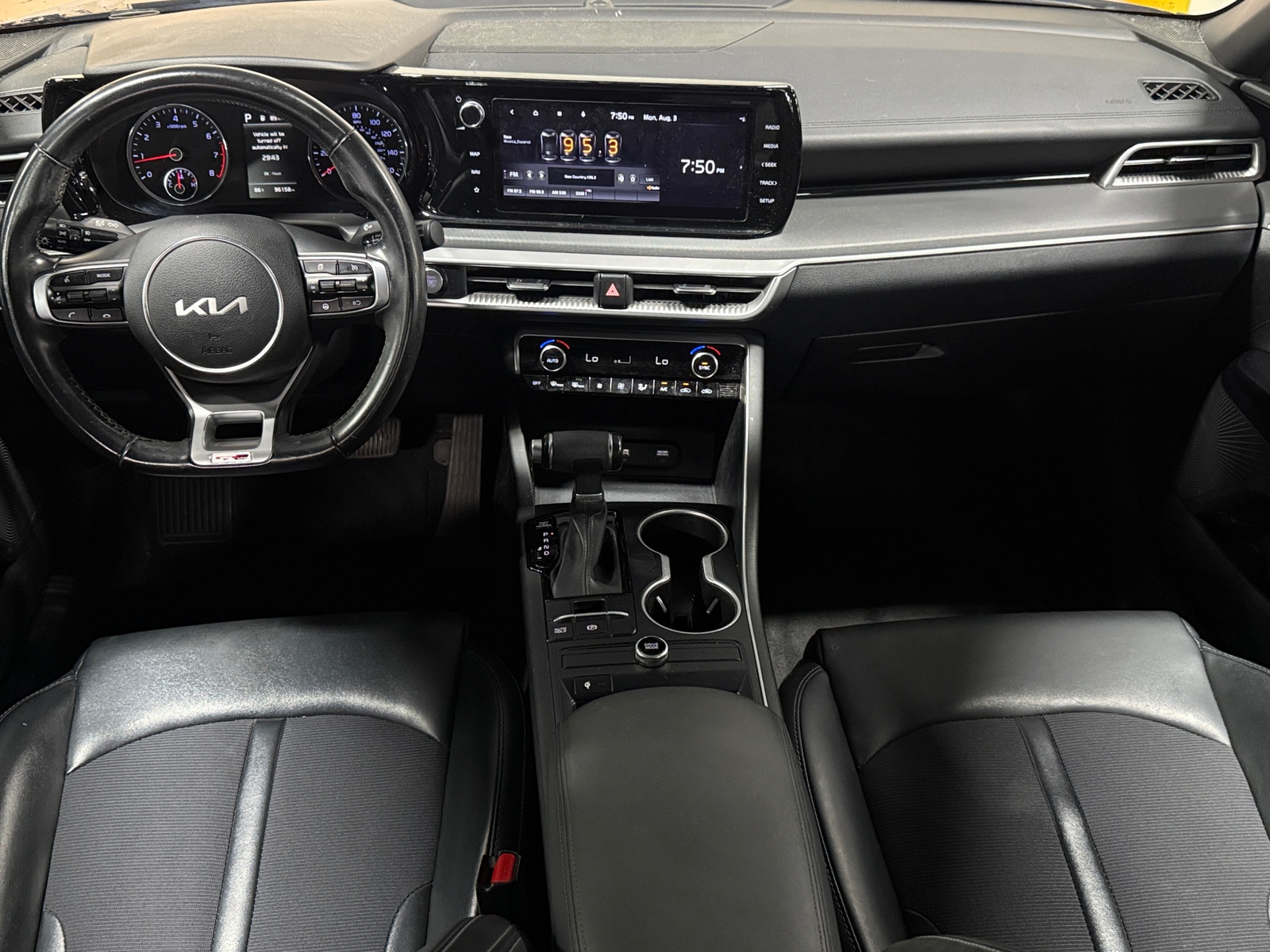 Thumbnail: 2022 Kia K5 - 2