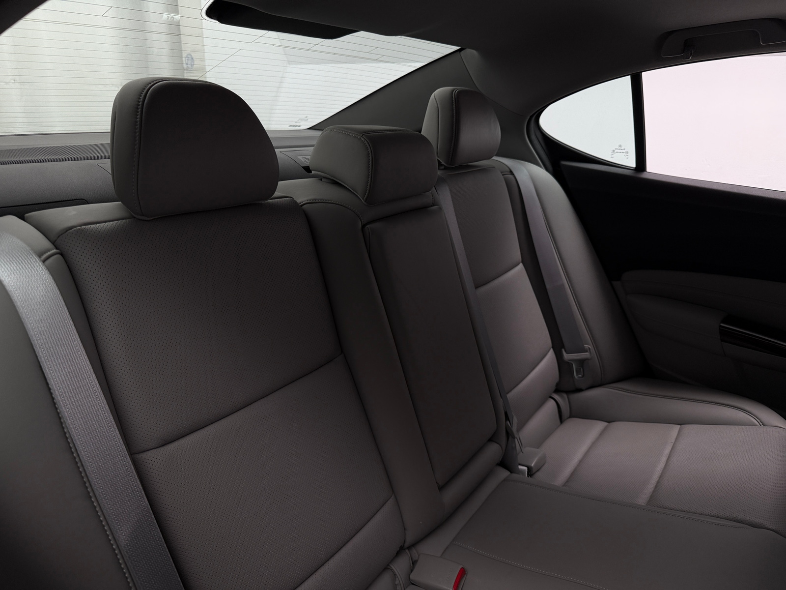 Thumbnail: 2015 Acura TLX - 5