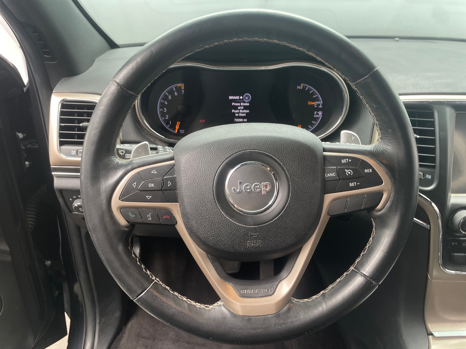 Thumbnail: 2016 Jeep Grand Cherokee - 4