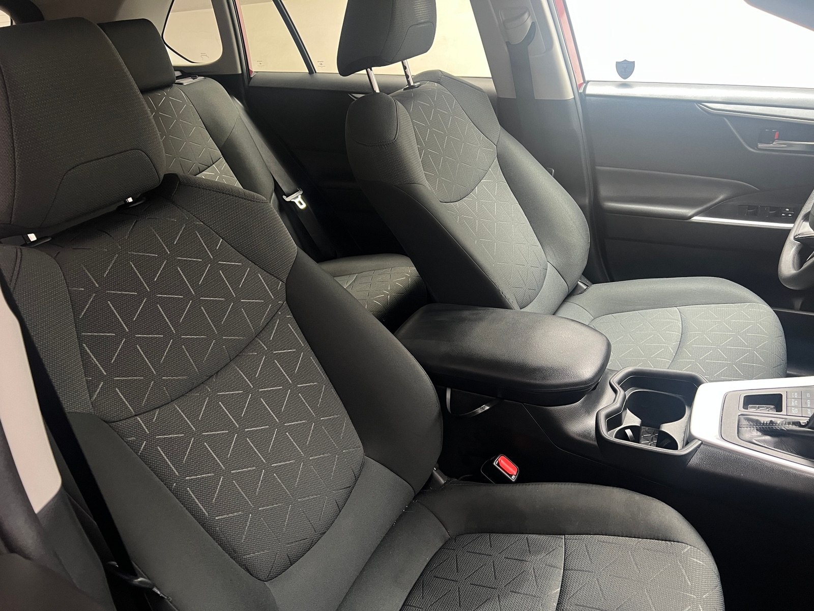 Thumbnail: 2020 Toyota RAV4 - 2