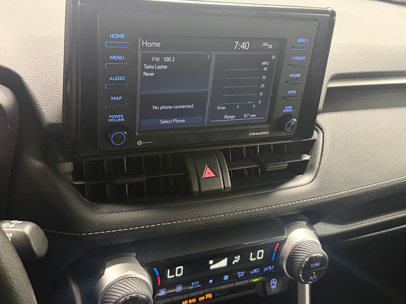 Thumbnail: 2020 Toyota RAV4 - 4