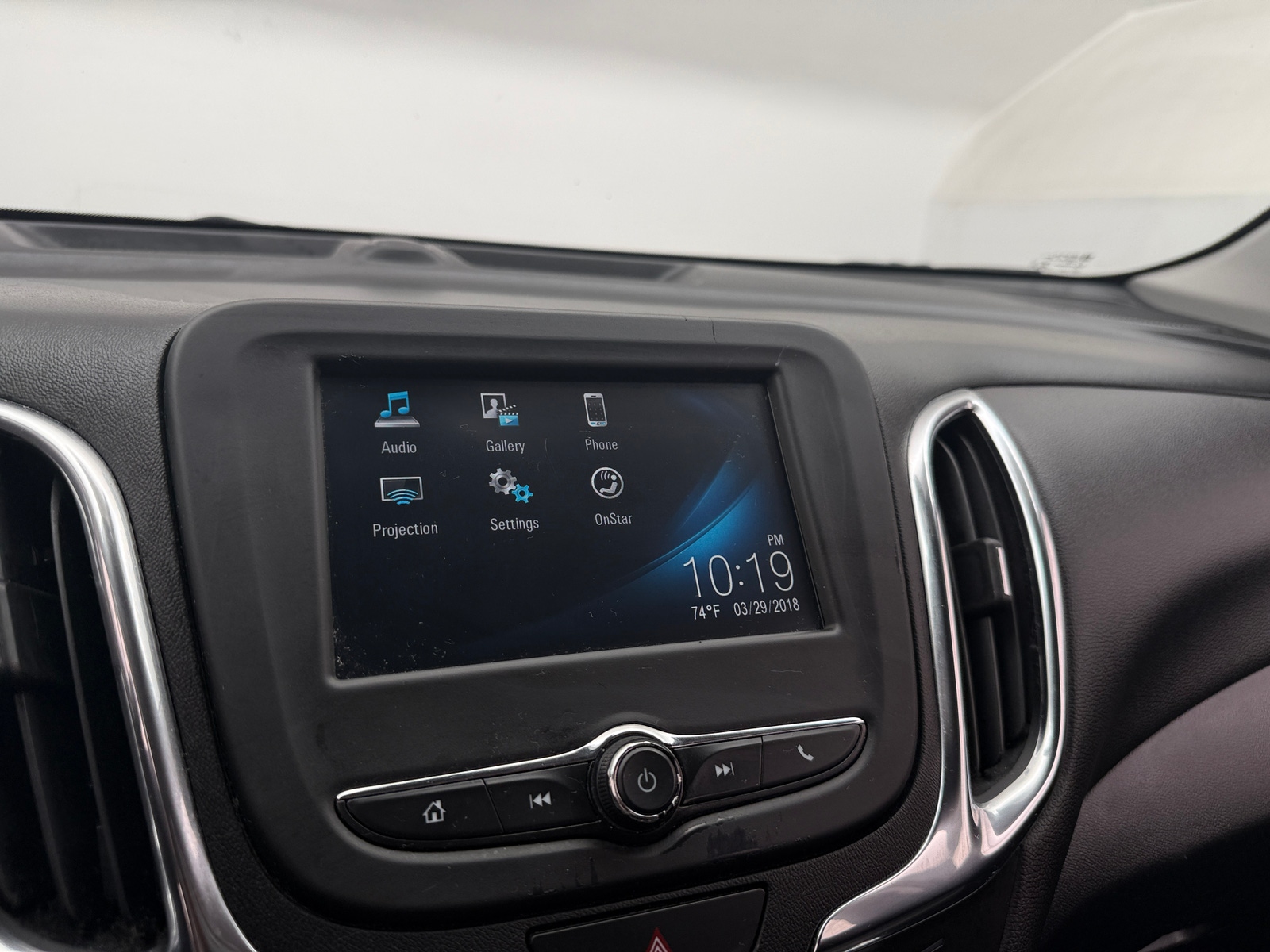 Thumbnail: 2018 Chevrolet Equinox - 4